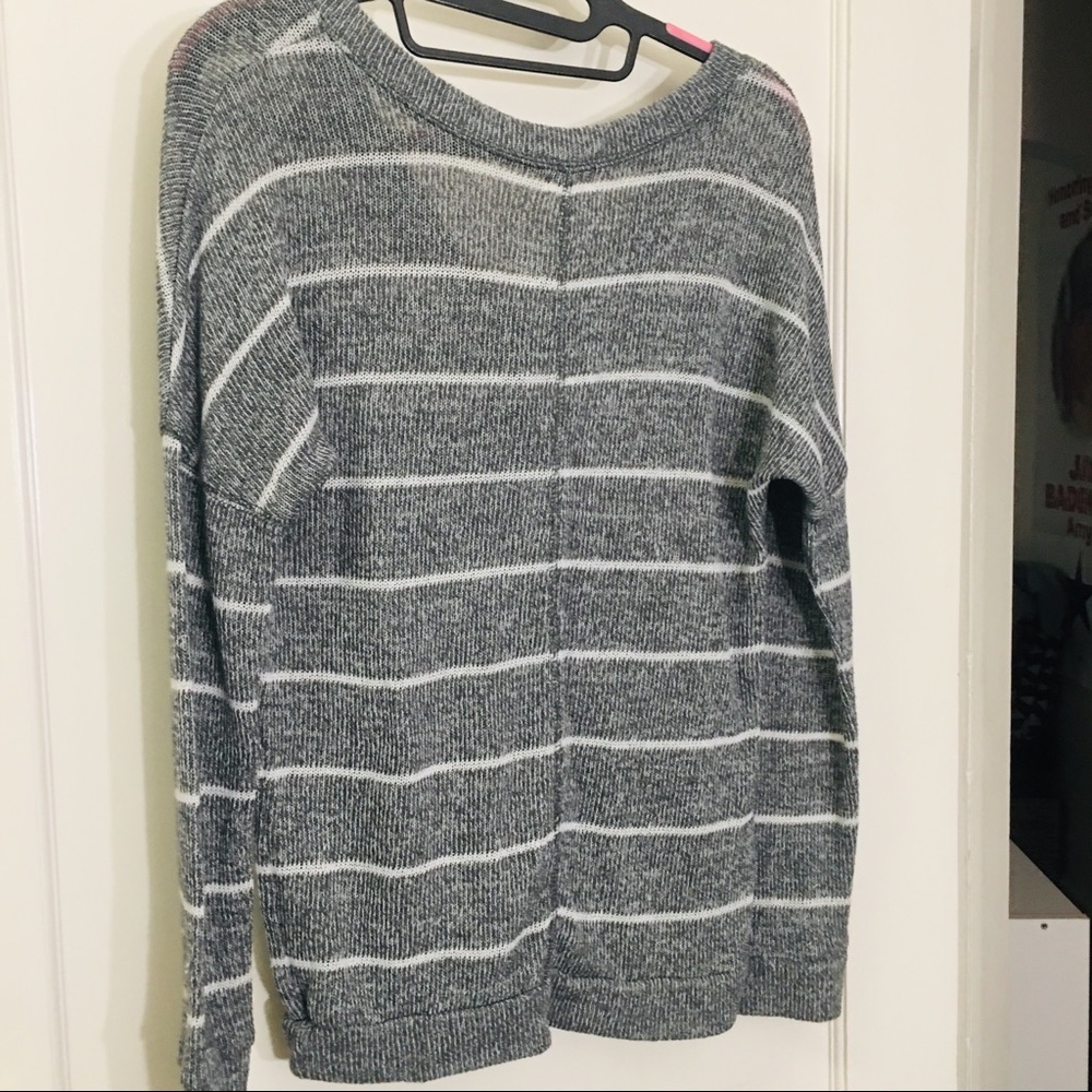 Stripped Sweater - Picture 3 of 4